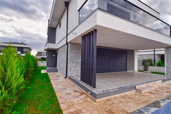 4+1 villa in Kemer - Antalya area 