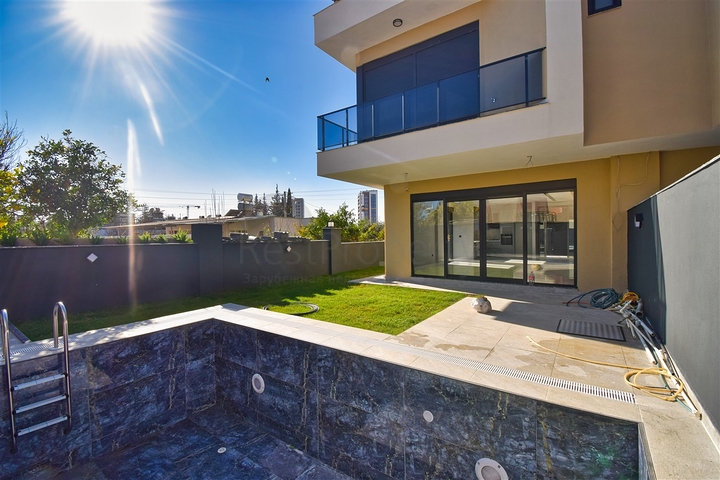 3+1 villa in Ermenek Antalya neighborhood 