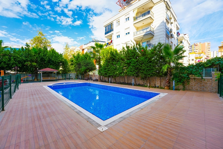 2+1 apartment in Antalya city center 