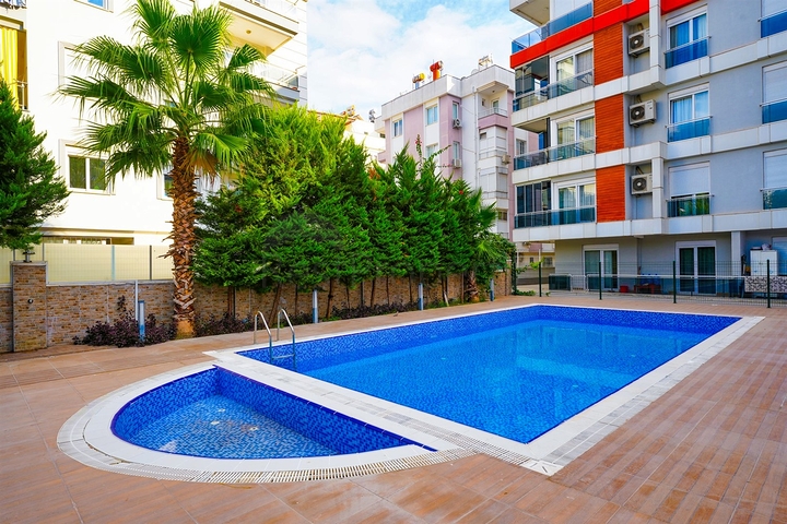 2+1 apartment in Antalya city center 