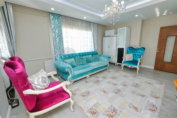 A 4+2 duplex apartment in the Siteler Antalya neighborhood 