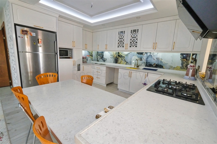 A 4+2 duplex apartment in the Siteler Antalya neighborhood 