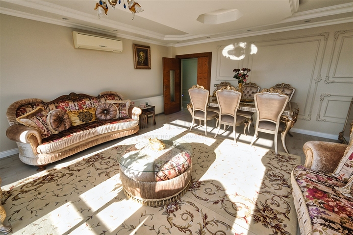A 4+2 duplex apartment in the Siteler Antalya neighborhood 