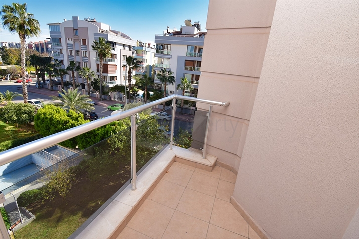 A 3+1 apartment in the Liman - Antalya neighborhood 