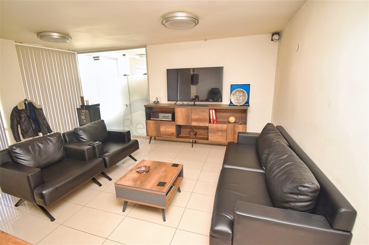 Commercial premises in Konyaalti - Antalya area are for sale. 