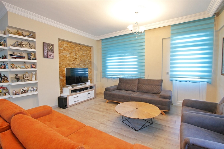 5+2 duplex apartment in Caglayan - Antalya neighborhood 