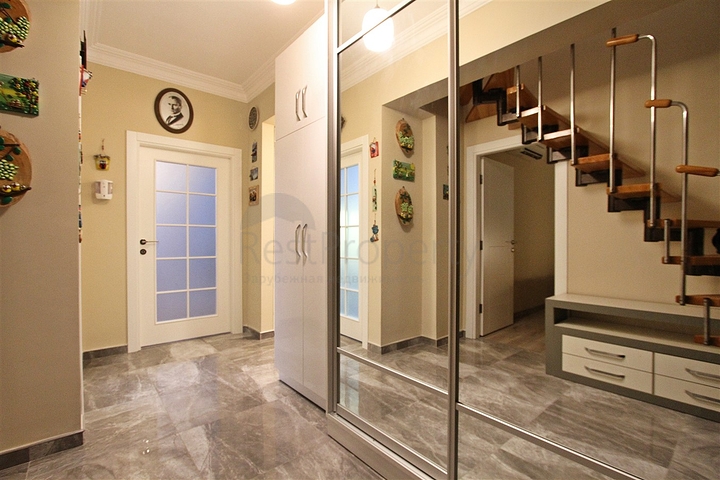 5+2 duplex apartment in Caglayan - Antalya neighborhood 