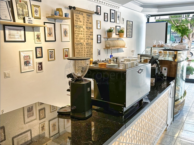 An existing business, a restaurant in the center of Antalya, is for sale 