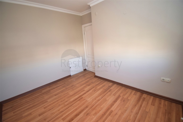 6+1 duplex apartment in the neighborhood of Pynarbashi - Antalya 