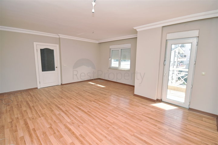 6+1 duplex apartment in the neighborhood of Pynarbashi - Antalya 