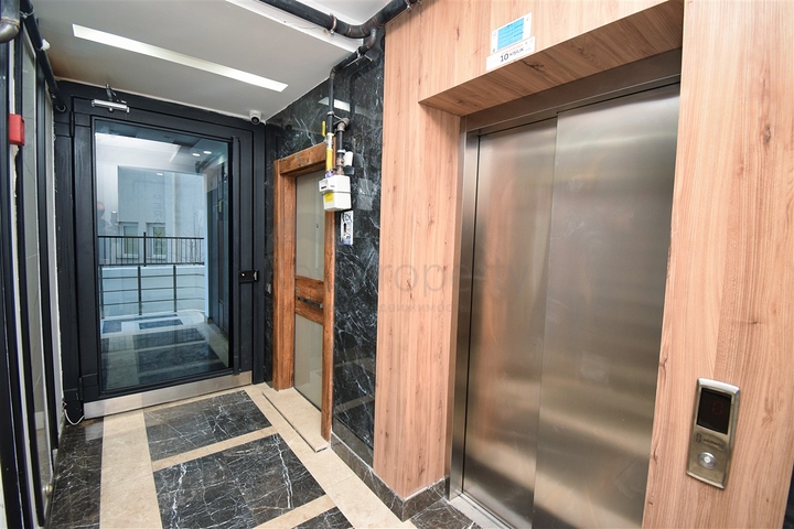 2+1 apartment in Antalya city center 