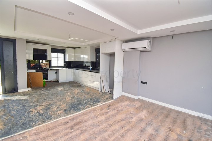 Investment project of a 5+1 villa in Ermenek - Antalya neighborhood 