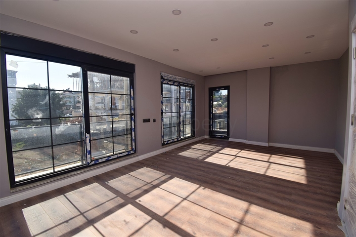 Investment project of a 5+1 villa in Ermenek - Antalya neighborhood 