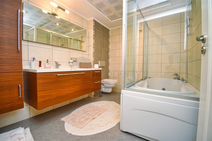 A 2+1 apartment in the Liman - Antalya neighborhood 