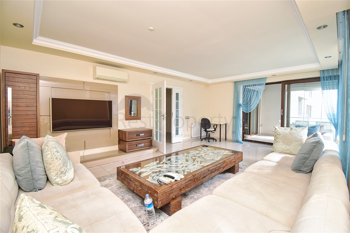 A 2+1 apartment in the Liman - Antalya neighborhood 