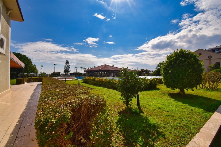 A 2+1 apartment in the Liman - Antalya neighborhood 