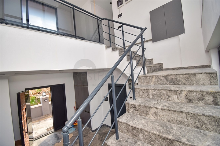 4+1 villa in Ermenek Antalya neighborhood 