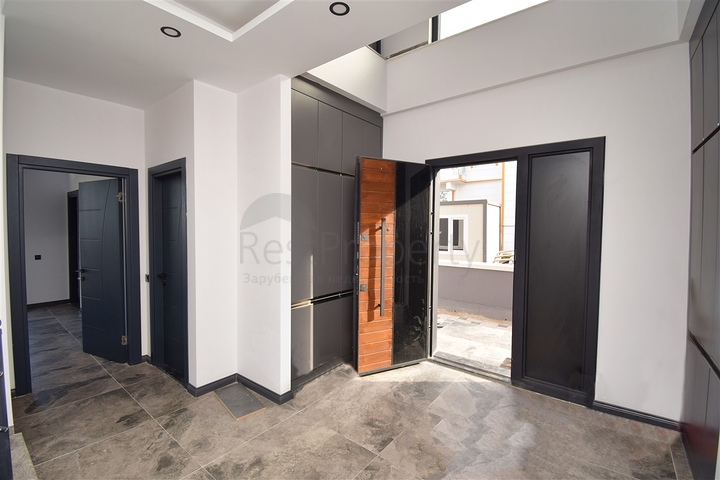 4+1 villa in Ermenek Antalya neighborhood 