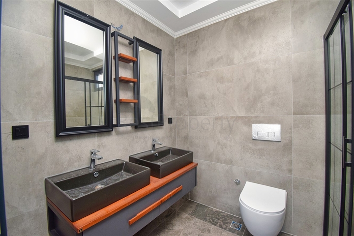 4+1 villa in Ermenek Antalya neighborhood 