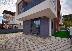 4+1 villa in Ermenek Antalya neighborhood 