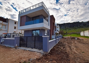 4+1 villa in Ermenek Antalya neighborhood 