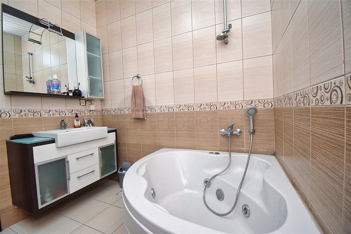 A 3+1 apartment in the Liman - Antalya neighborhood 