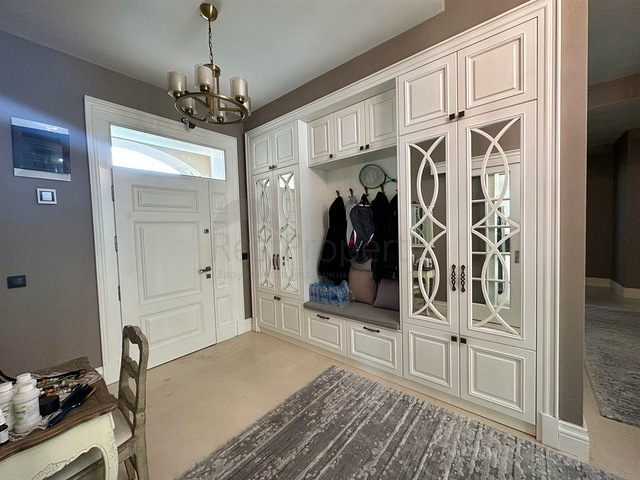 5+1 villa in Doshemealti - Antalya area 