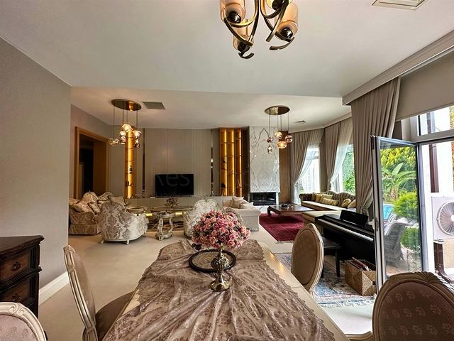 5+1 villa in Doshemealti - Antalya area 