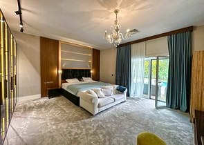 5+1 villa in Doshemealti - Antalya area 