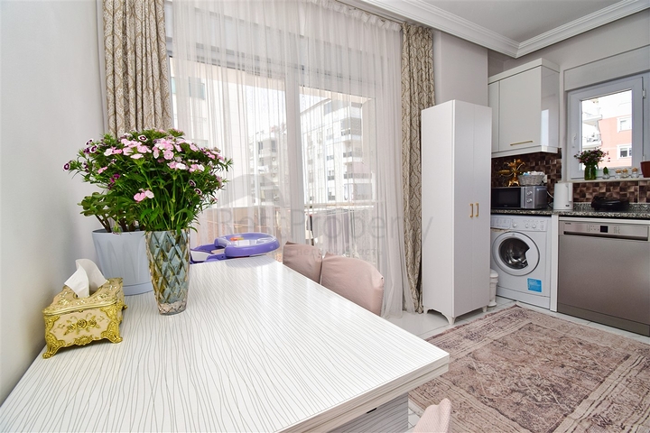 A 2+1 apartment in the Gebizli -Antalya neighborhood 