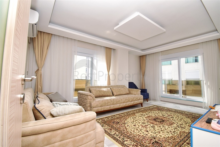 A 2+1 apartment in the Gebizli -Antalya neighborhood 
