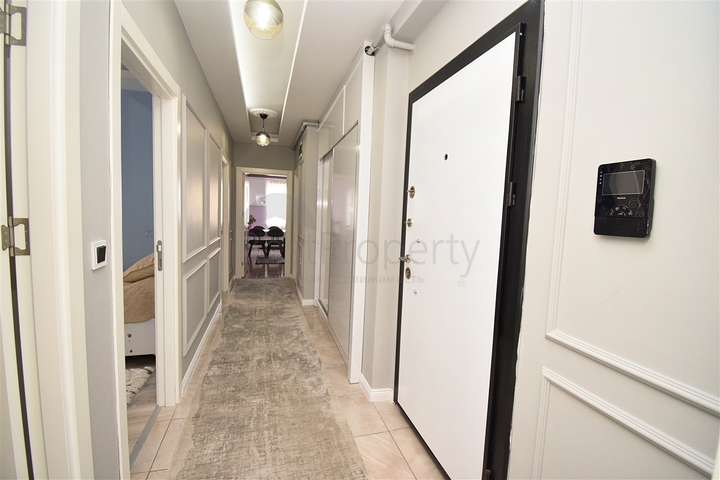 A 2+1 apartment in the Kyzyltoprak - Antalya neighborhood 