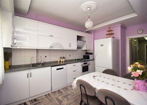 A 2+1 apartment in the Kyzyltoprak - Antalya neighborhood 