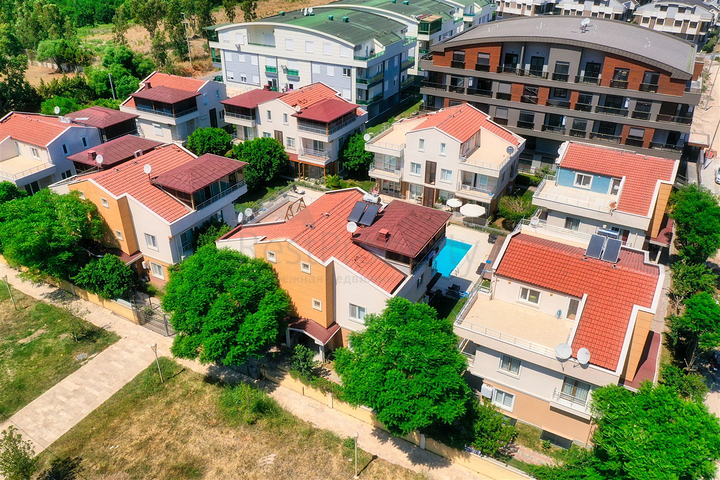 5+1 villa in Sarysu - Antalya neighborhood 