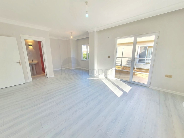 5+1 villa in Sarysu - Antalya neighborhood 