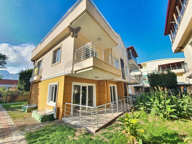 5+1 villa in Sarysu - Antalya neighborhood 
