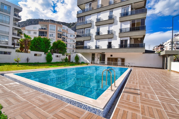 New 4+1 Apartment from Owner in Konyaaltı, Antalya