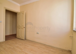 A 2+1 apartment in the Kyzylaryk - Antalya neighborhood 