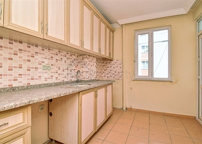 A 2+1 apartment in the Kyzylaryk - Antalya neighborhood 