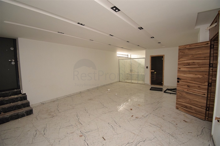 7+1 villa in Doshemealti - Antalya area 