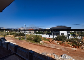 7+1 villa in Doshemealti - Antalya area 