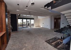 7+1 villa in Doshemealti - Antalya area 