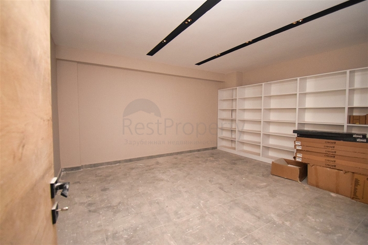 5+1 villa in Doshemealti - Antalya area 