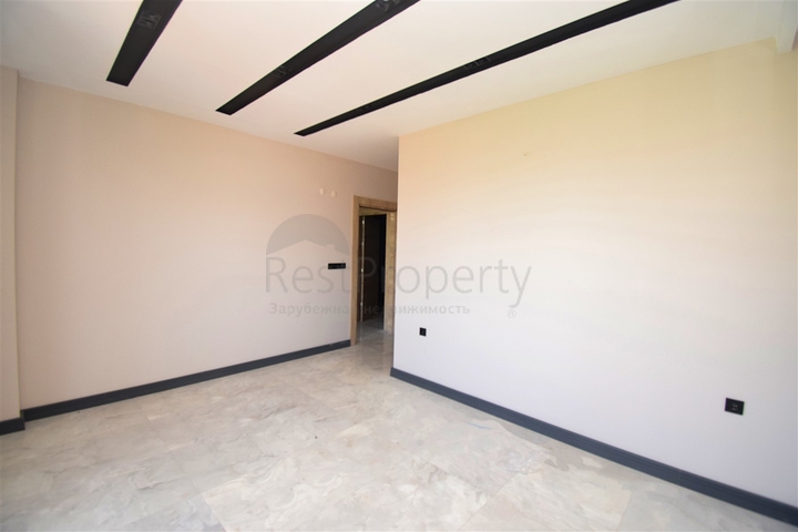 5+1 villa in Doshemealti - Antalya area 