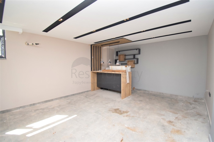 5+1 villa in Doshemealti - Antalya area 