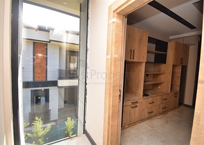 5+1 villa in Doshemealti - Antalya area 