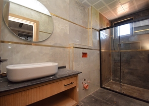 5+1 villa in Doshemealti - Antalya area 