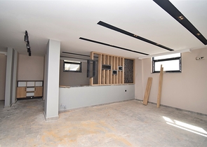 5+1 villa in Doshemealti - Antalya area 