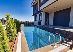 5+1 villa in Doshemealti - Antalya area 