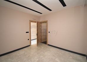 5+1 villa in Doshemealti - Antalya area 